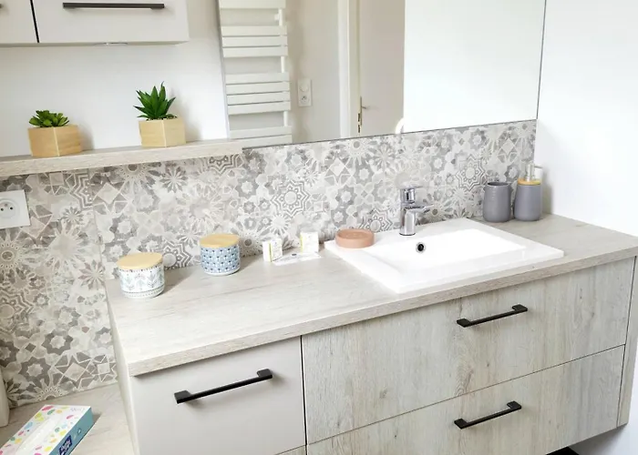 Le Aubrac De Gamme, Jardin, Piscine *