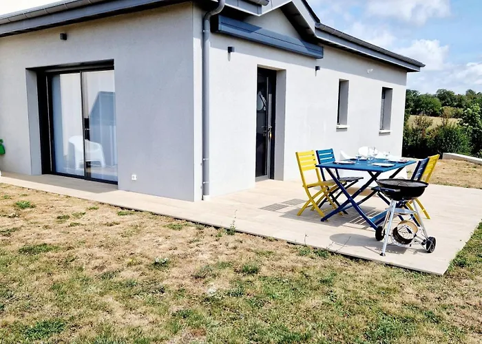 Le Aubrac De Gamme, Jardin, Piscine * Gabriac (Aveyron)